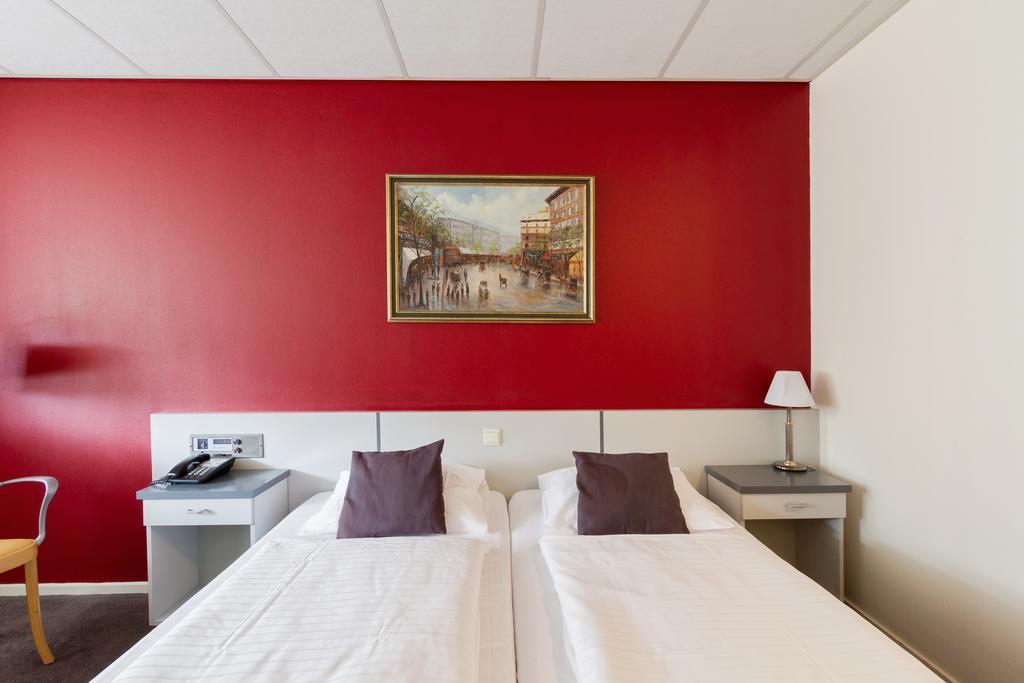 Hotel Restaurant De Baronie Boxmeer Chambre photo